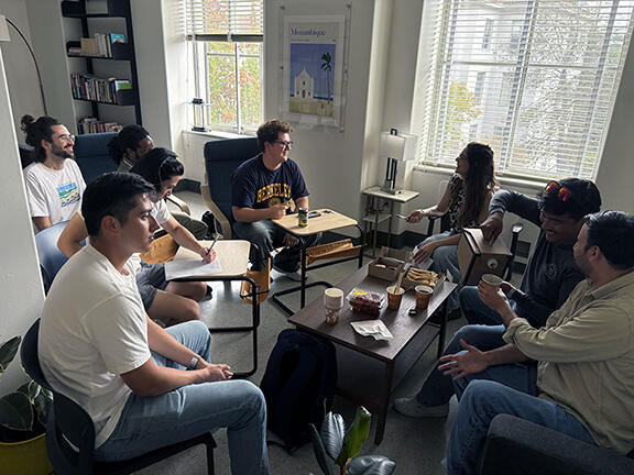 Photo of Portuguese students in conversation club